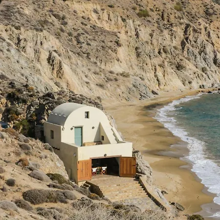 The Boat House By The Sea Vakantiehuis *