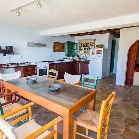 The Boat House By The Sea Vakantiehuis *